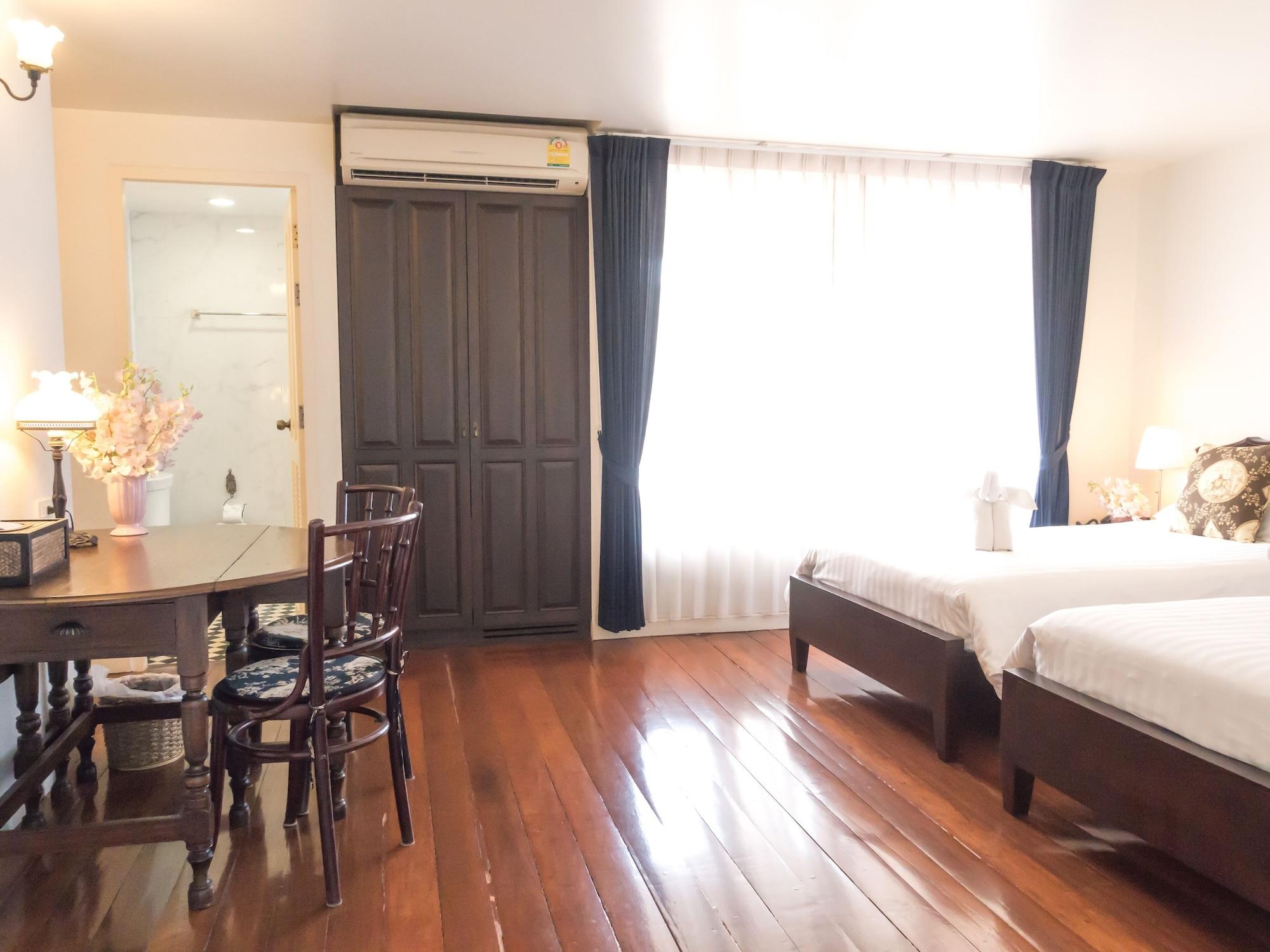 Готель Ssip Boutique Dhevej Bangkok (Adults Only) Екстер'єр фото