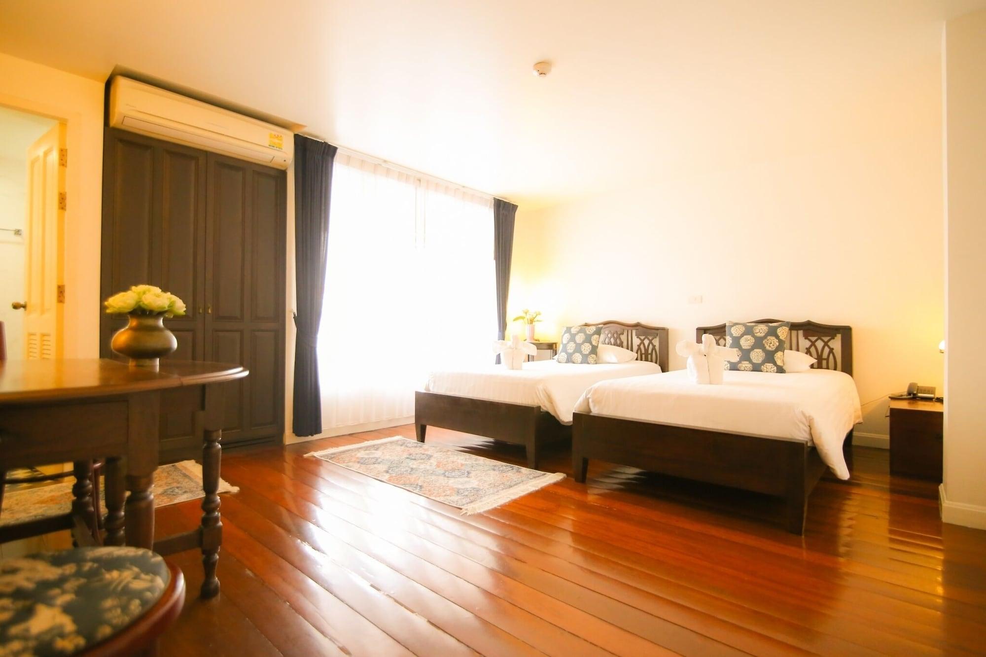 Готель Ssip Boutique Dhevej Bangkok (Adults Only) Екстер'єр фото