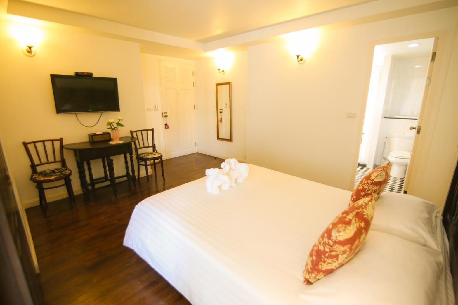Готель Ssip Boutique Dhevej Bangkok (Adults Only) Екстер'єр фото