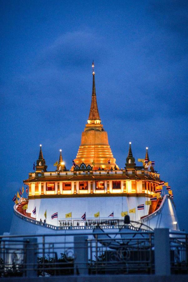 Готель Ssip Boutique Dhevej Bangkok (Adults Only) Екстер'єр фото
